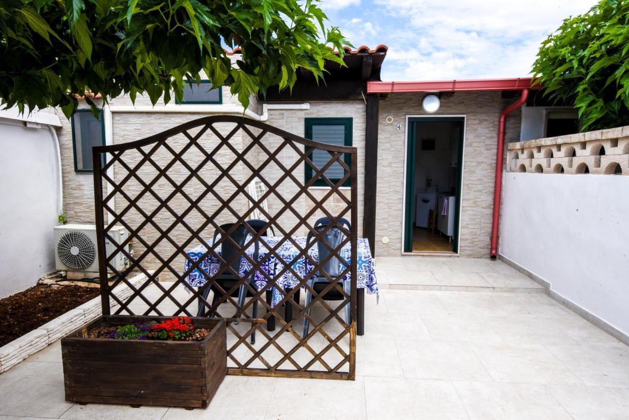 B&B Macchia Mediterranea San Pietro in Bevagna Eksteriør bilde